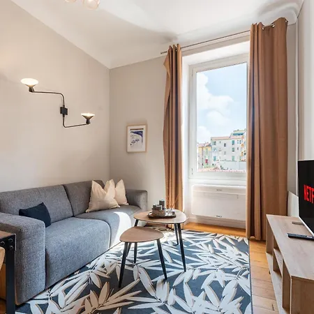 Bright 2 Center Daire